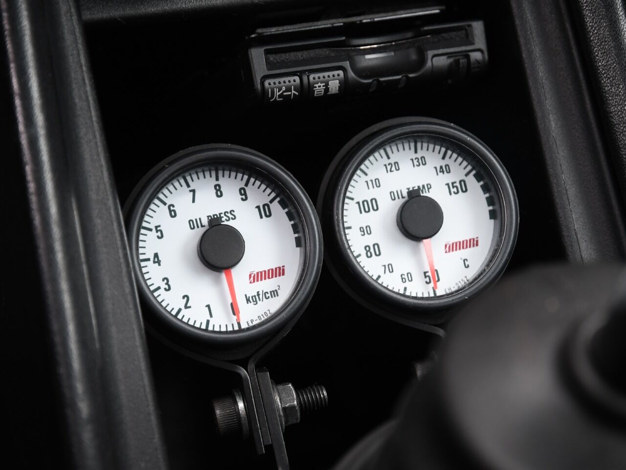 LEXUS LC500h ストラクチュラルブルー