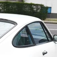 画像1393：LEXUS LC500h ストラクチュラルブルー