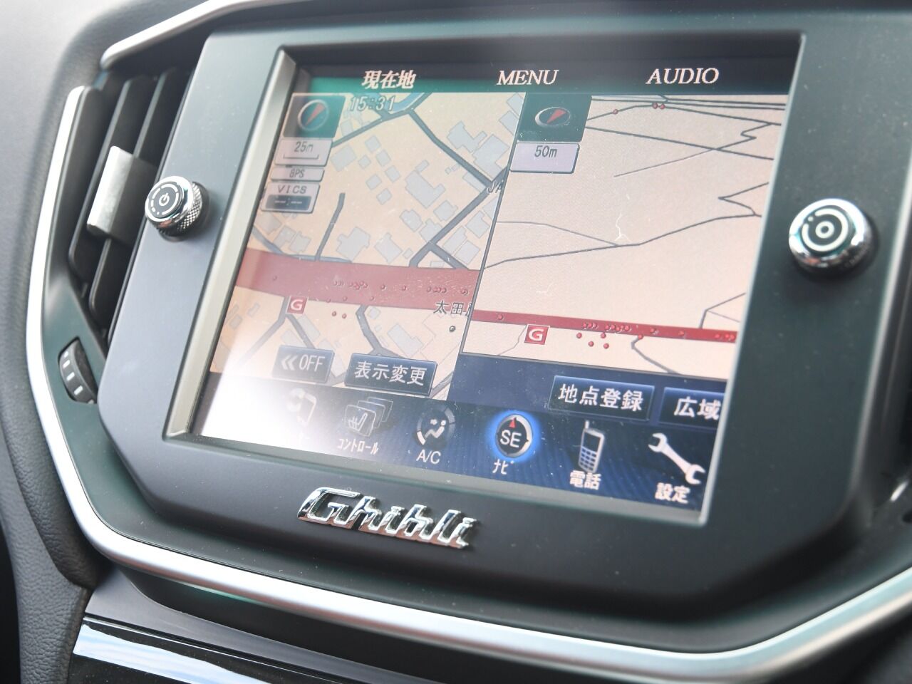 LEXUS LC500h ストラクチュラルブルー