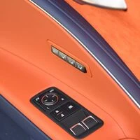 画像1988：LEXUS LC500h ストラクチュラルブルー