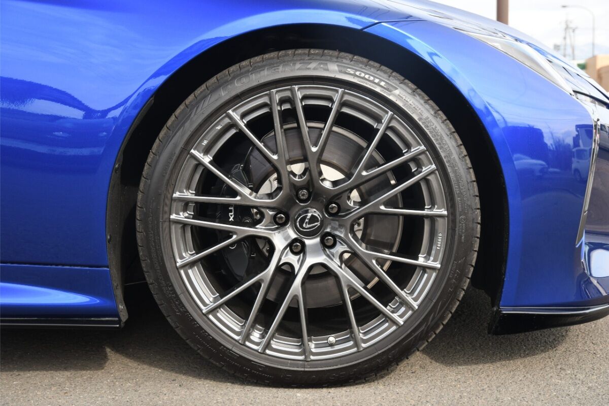 LEXUS LC500h ストラクチュラルブルー